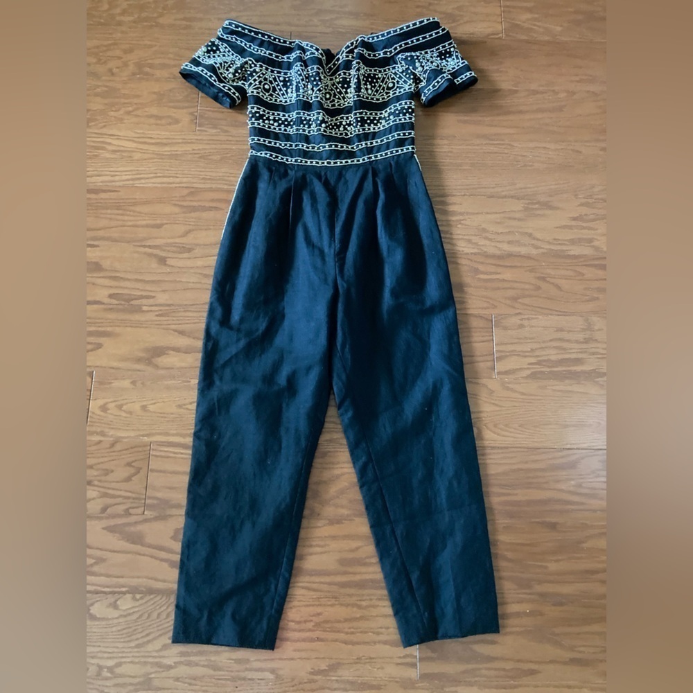 ET AL black jumpsuit hand beaded gold 80โs Vintage Size 6 zips up the back Vtg